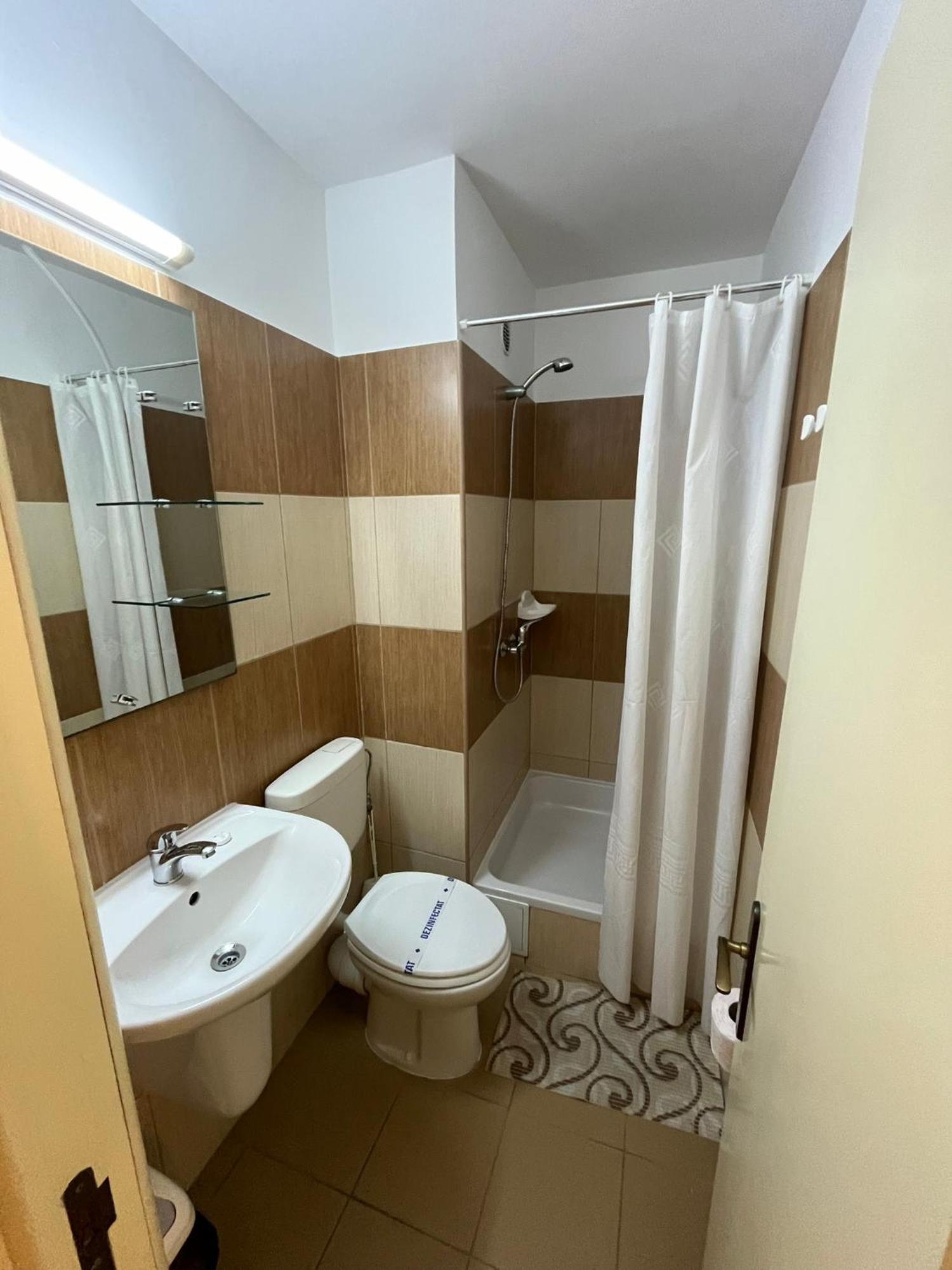 Hotel Metropol 마마이아 외부 사진